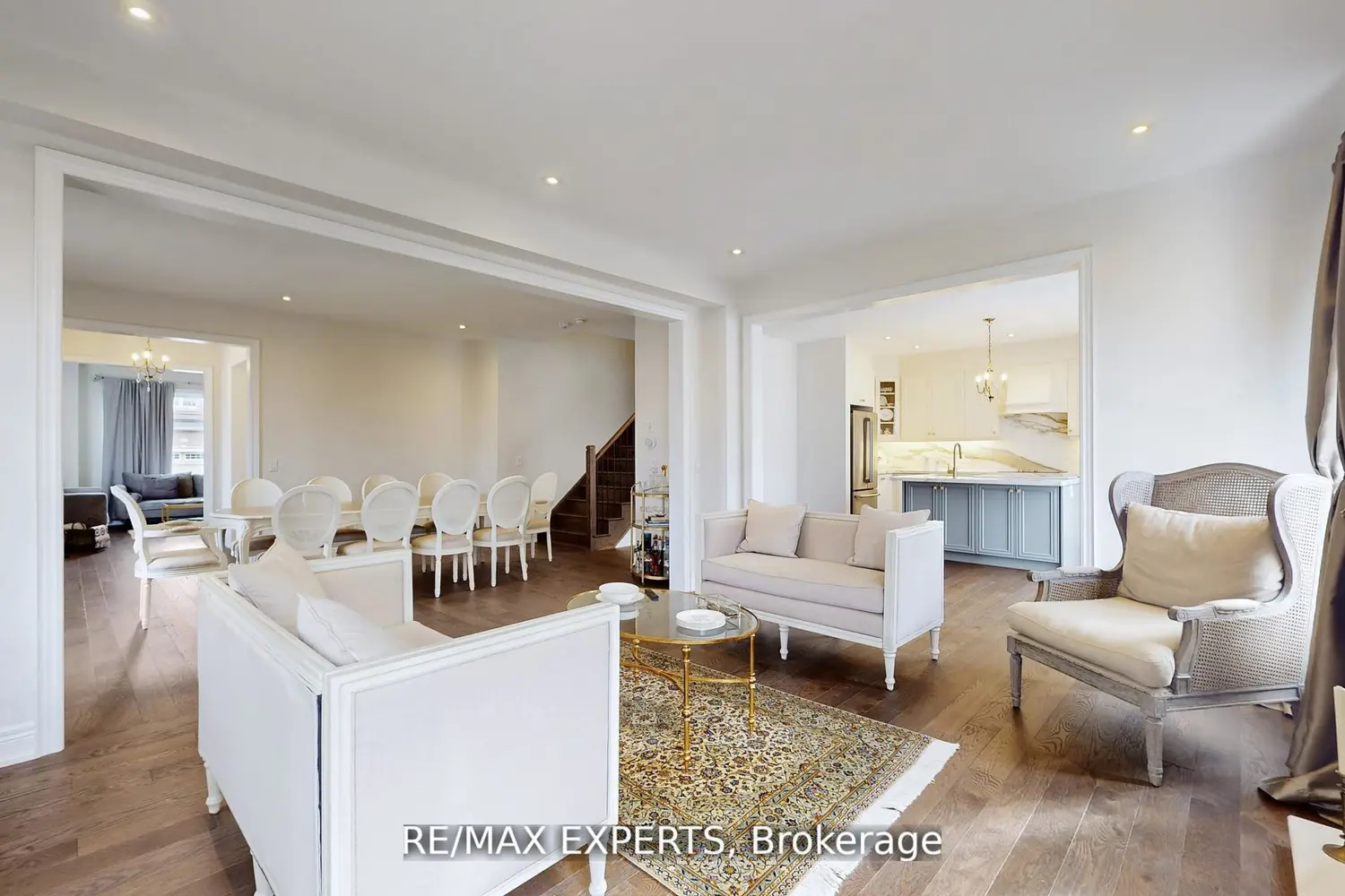 167 Frederick Pearson Street photo 2
