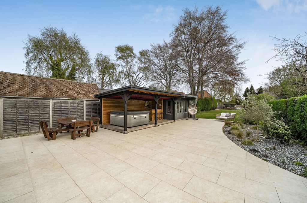 Additional image 14 of 3 bed bungalow for saleFernhill Road, Farnborough, Hampshire GU14