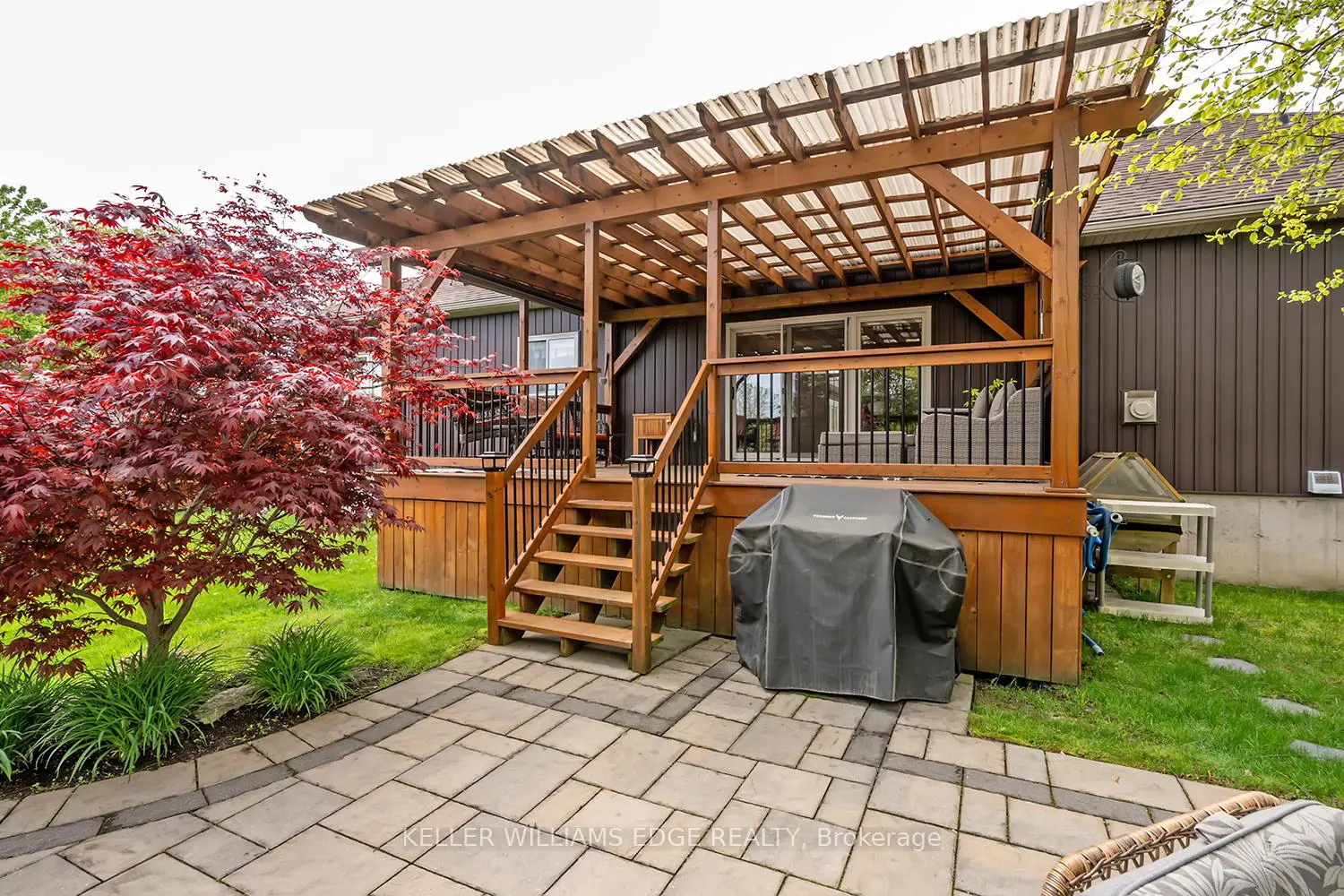 49 Postma Drive photo 3