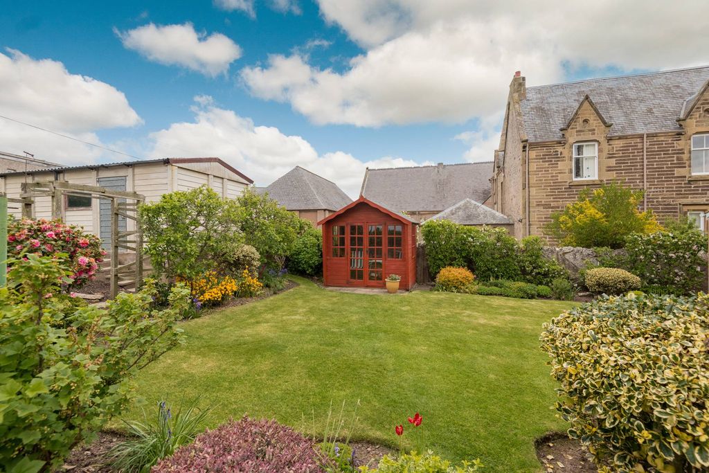 Additional image 30 of 4 bed semi-detached house for saleSpringbank, Victoria Road, Eyemouth TD14