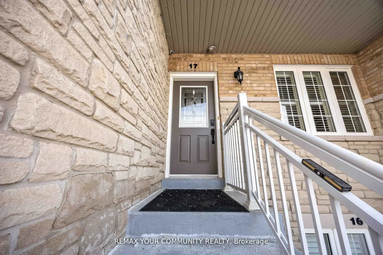 Additional image 2 of 520 Silken Laumann Drive 17