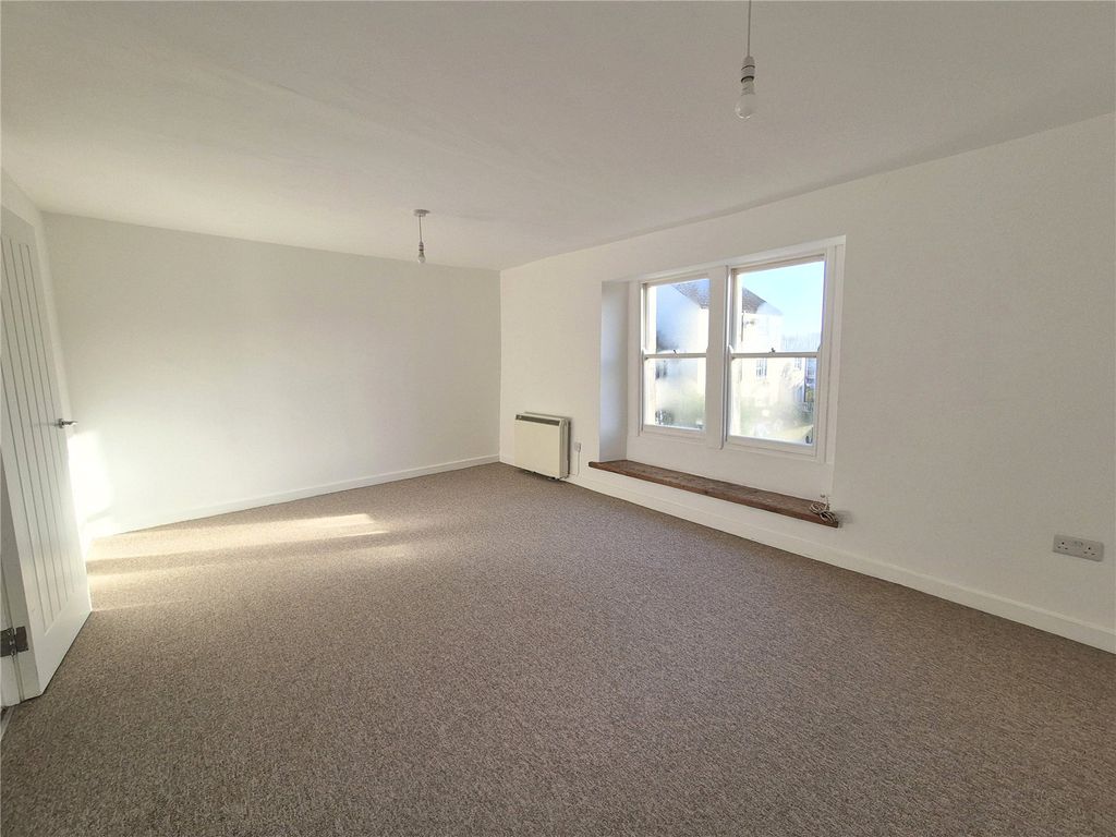 Additional image 3 of 2 bed flat for saleSelwood Road, Frome, Somerset BA11