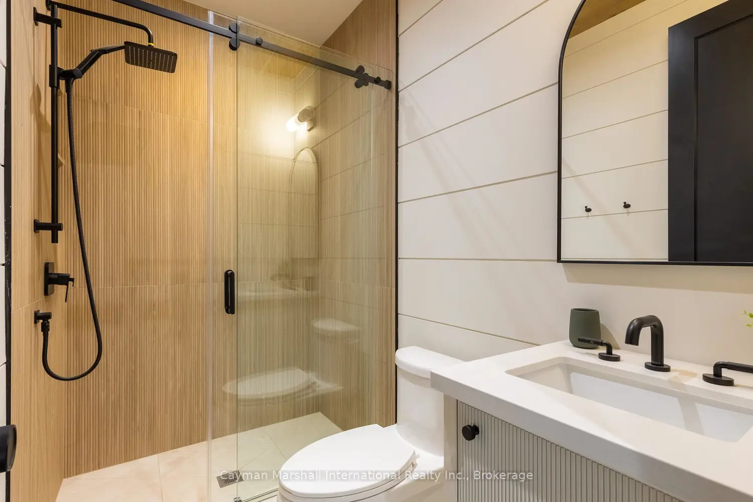 1002 Murphy Road photo 5