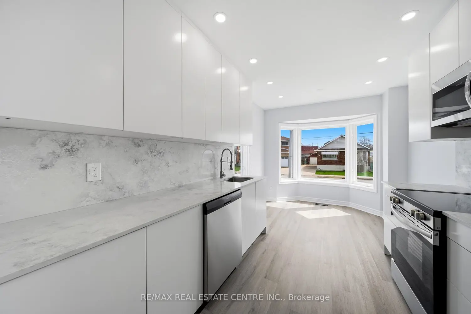 233B Vine Street photo 3