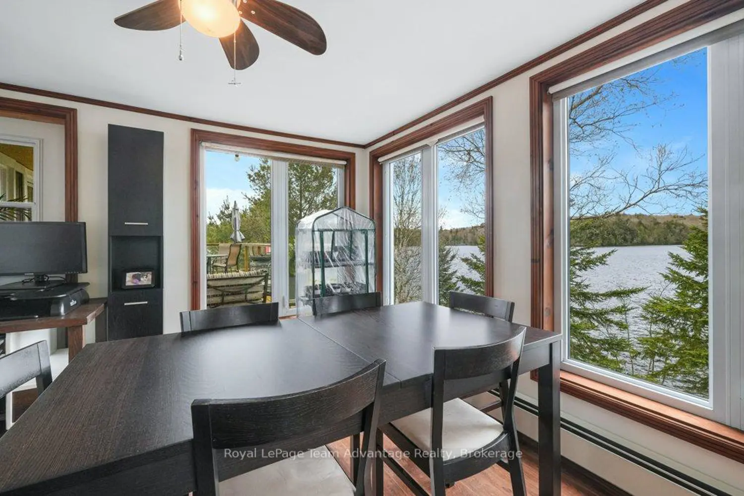 134 Johnston Road photo 5