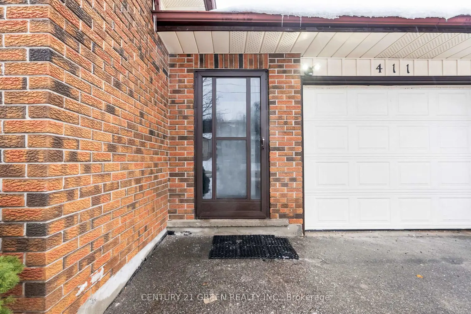 411 Imperial Road photo 4