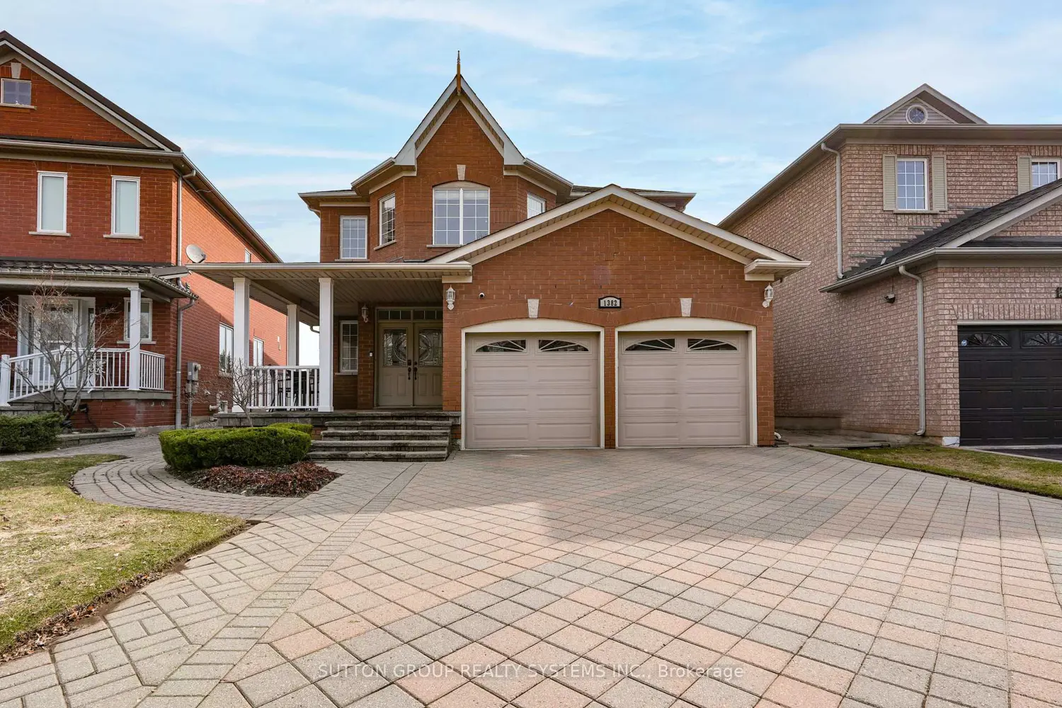 1382 Avon Drive