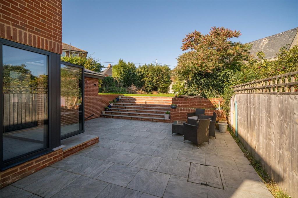 Additional image 12 of 4 bed detached house for saleFreshwater Bay, Isle Of Wight PO40