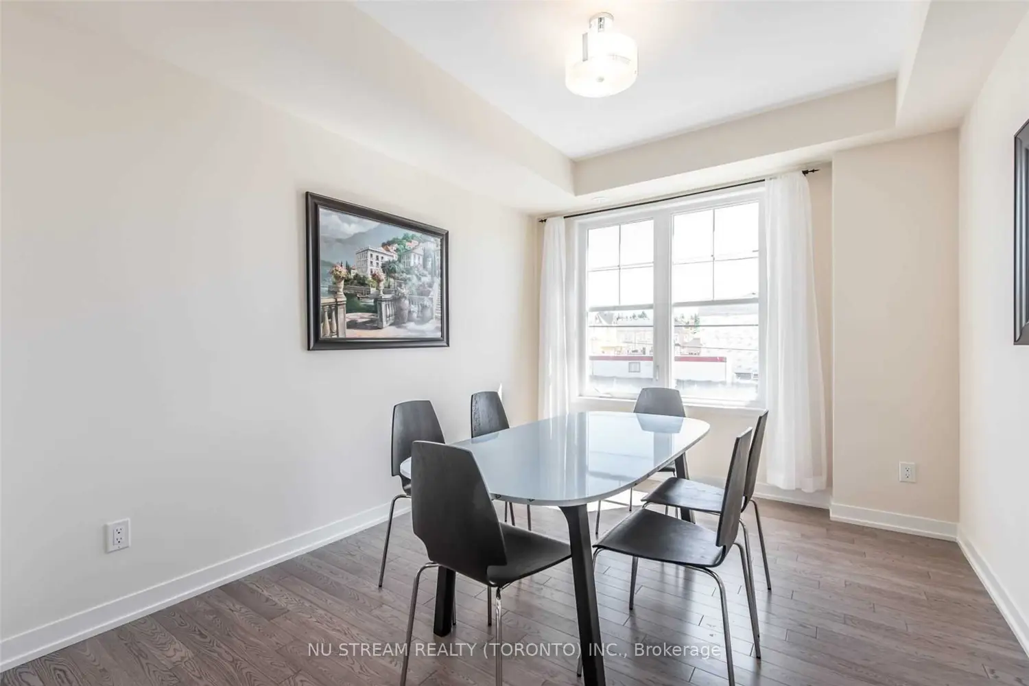 10578 Bathurst Street photo 5