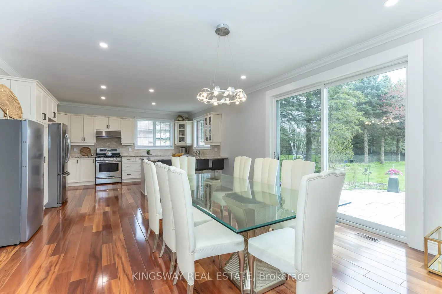 57 Mcmullen Drive photo 4