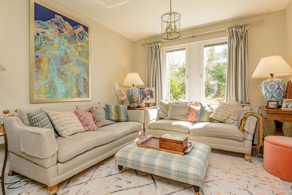 Additional image 2 of 5 bed detached house for sale38 Fentoun Gait East, Gullane, East Lothian EH31