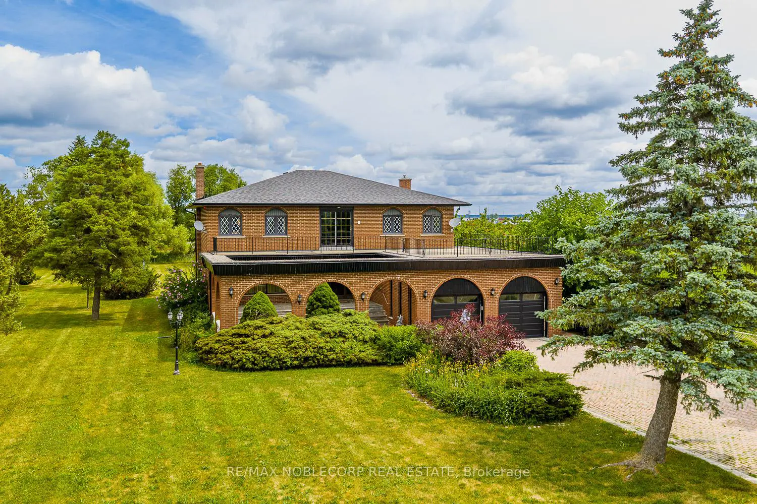 10201 Clarkway Drive