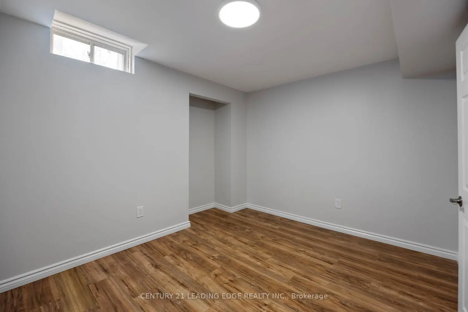 Additional image 18 of 114 Stonechurch Crescent