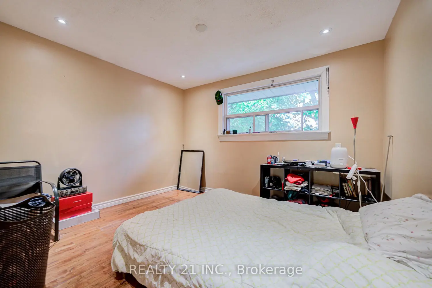Additional image 9 of 44 Sundance Crescent