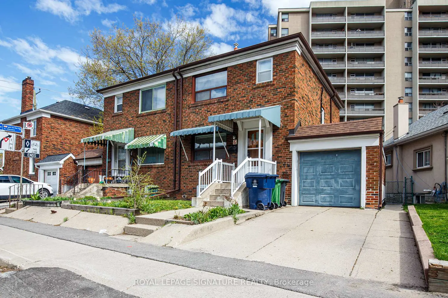 6 Cosburn Avenue