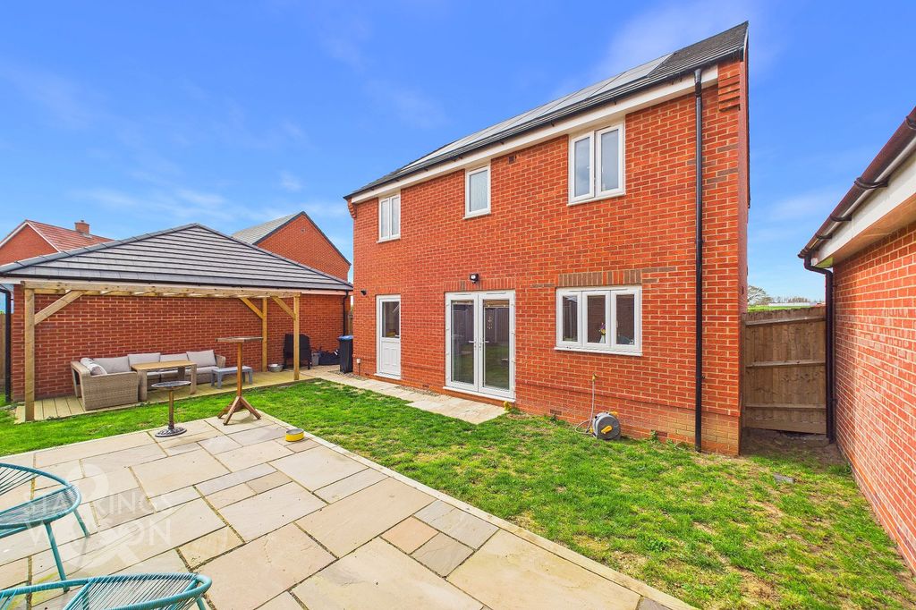 Additional image 3 of 4 bed detached house for saleClyde Way, Eye IP23