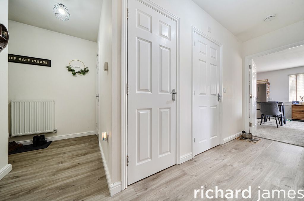 Additional image 11 of 2 bed flat for saleTruscott Avenue, Redhouse, Redhouse SN25