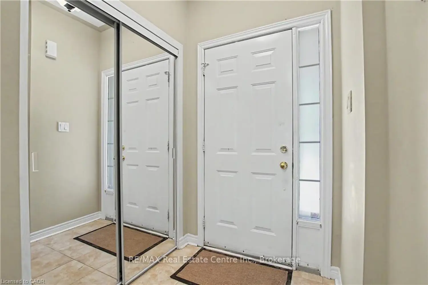 100 Beddoe Drive 98 photo 3