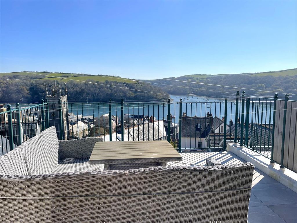 Additional image 5 of 3 bed town house for saleDaglands Road, Fowey PL23