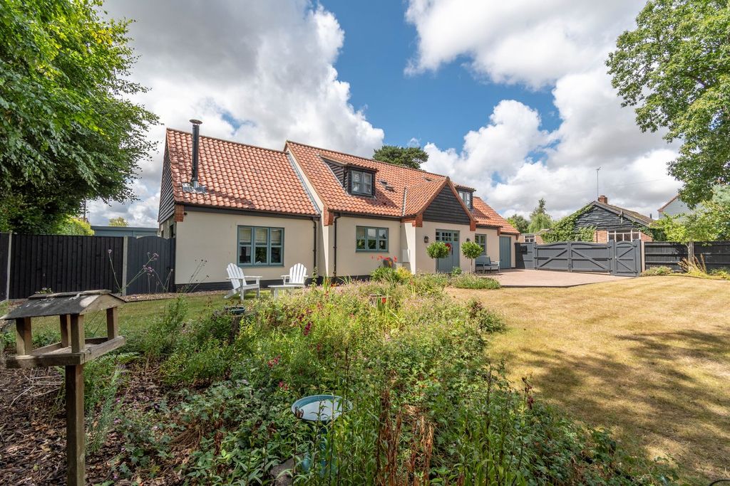 Additional image 2 of 4 bed detached house for saleThe Drift, Fakenham NR21