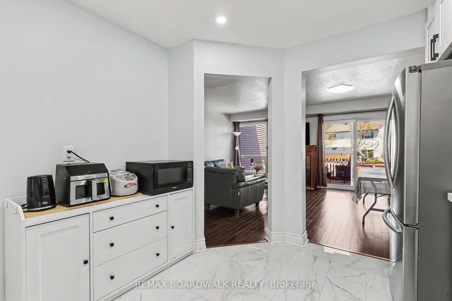1388 Beaucourt Court photo 5