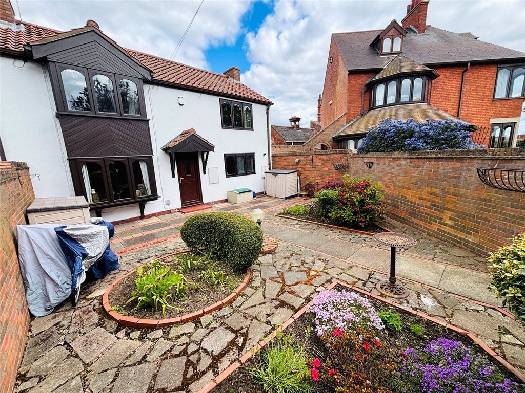 2 bed semi-detached house for saleHook Road, Goole, East Yorkshire DN14