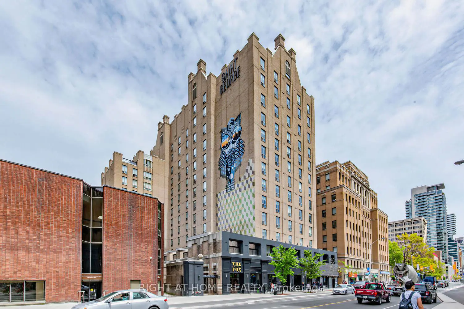 284 Bloor Street 804