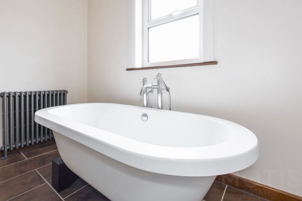 Additional image 12 of 5 bed detached house for saleWear Bay Crescent, Folkestone CT19