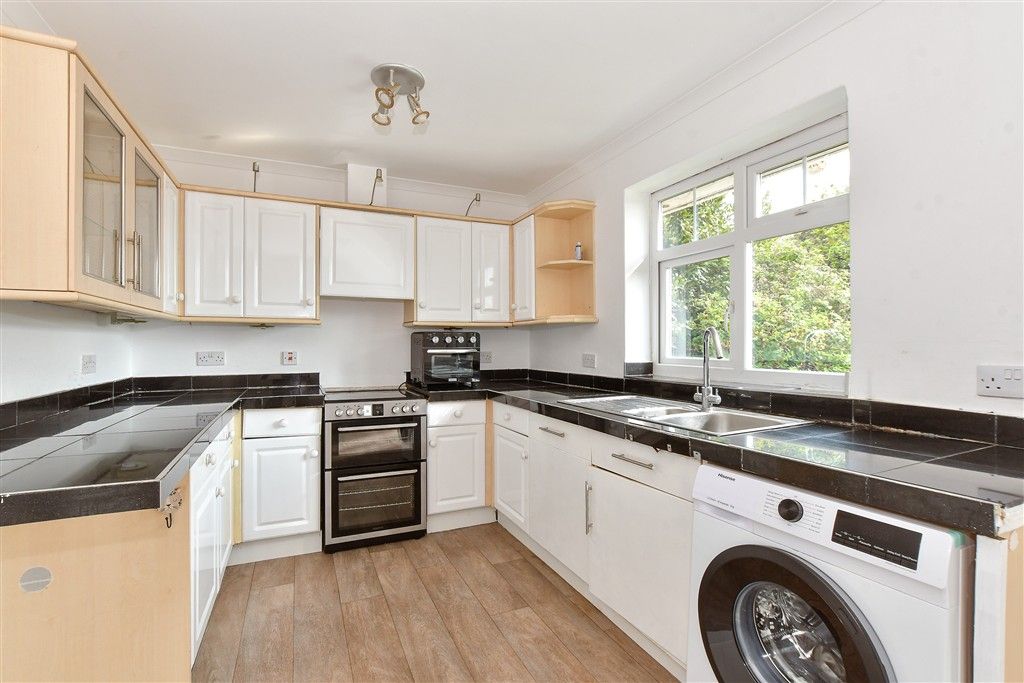 Additional image 4 of 3 bed detached bungalow for saleVictoria Road, Freshwater, Isle Of Wight PO40