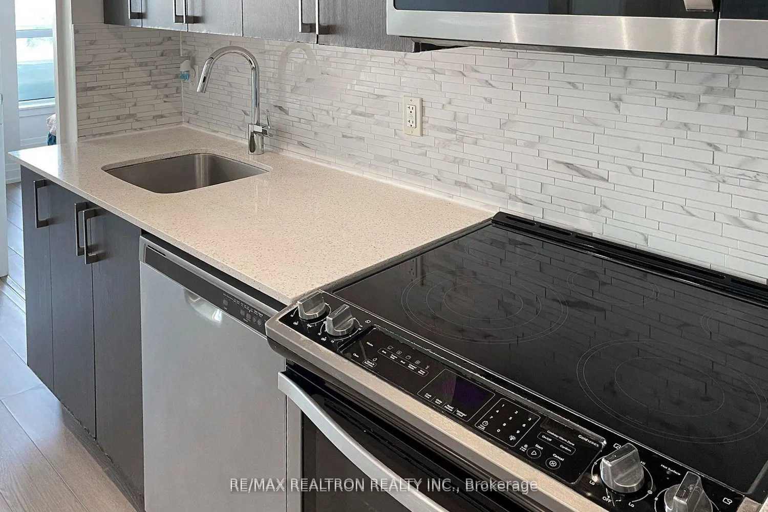 Additional image 11 of 3121 Sheppard Avenue 710