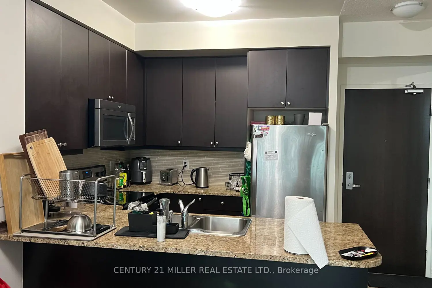 Additional image 4 of 25 Lower Simcoe Street 326