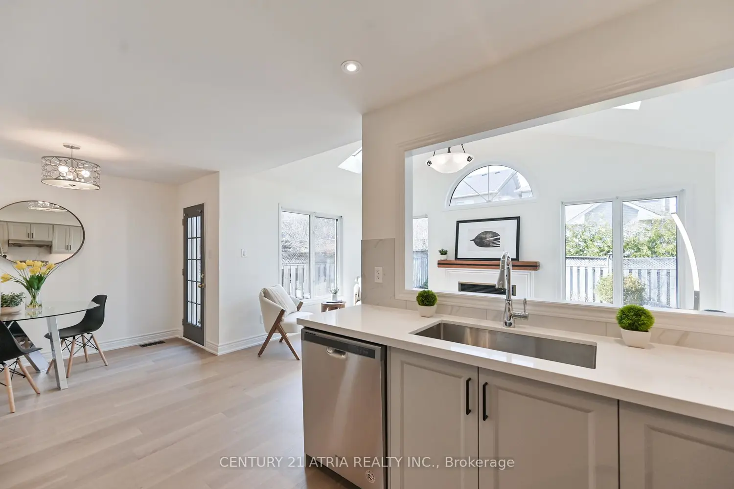 Additional image 6 of 409 Heddle Crescent