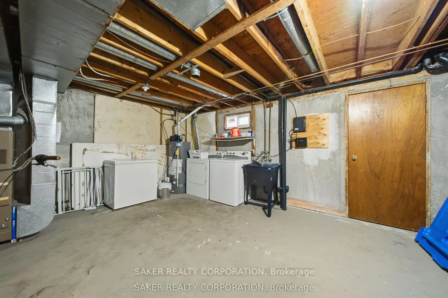 Additional image 12 of 141 Simcoe Street