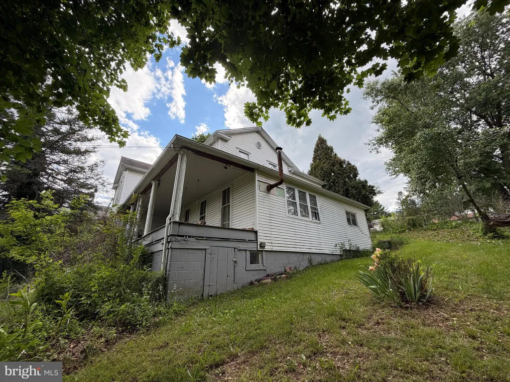 Additional image 5 of 215 Hammond Street, Westernport, MD 21562