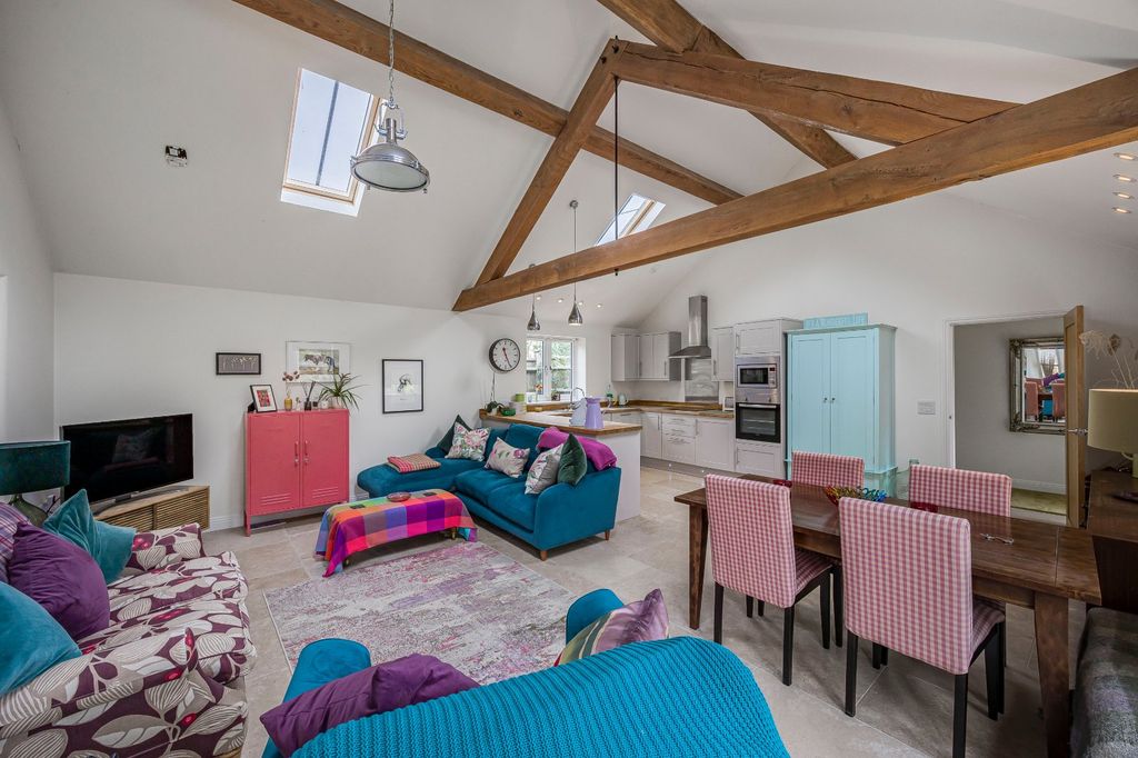 Additional image 3 of 2 bed bungalow for saleHorcott Road, Fairford, Gloucestershire GL7