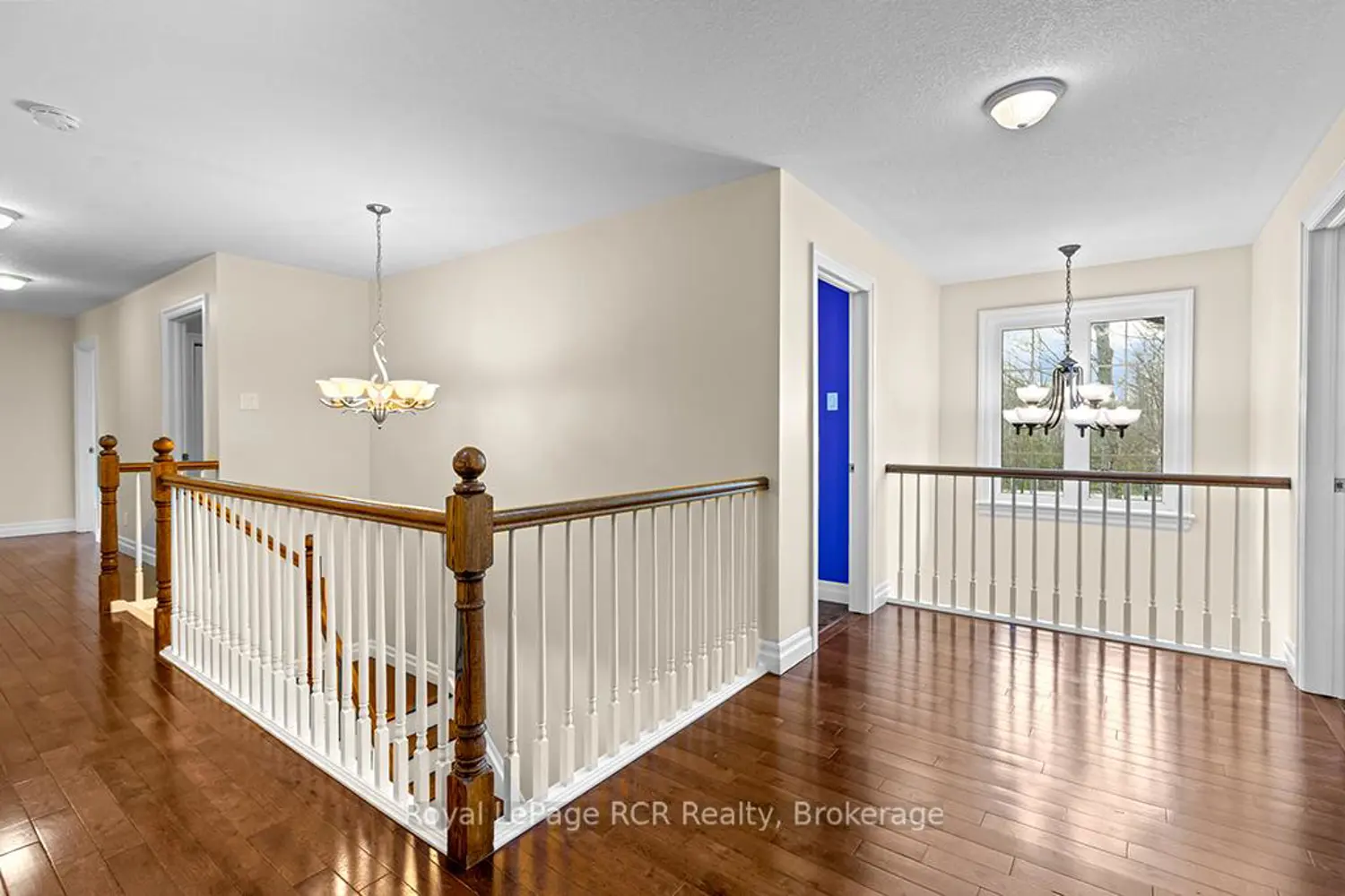 758335 Girl Guide Road photo 5