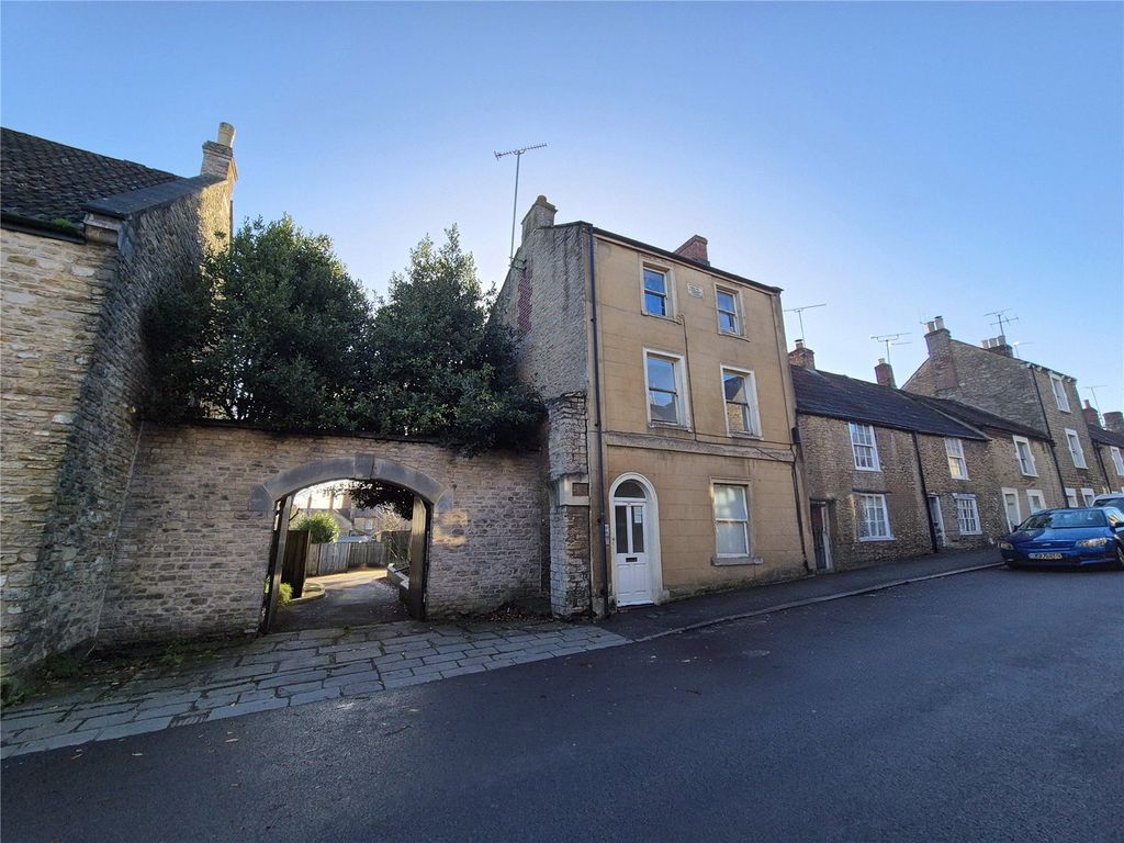 Additional image 12 of 2 bed flat for saleSelwood Road, Frome, Somerset BA11