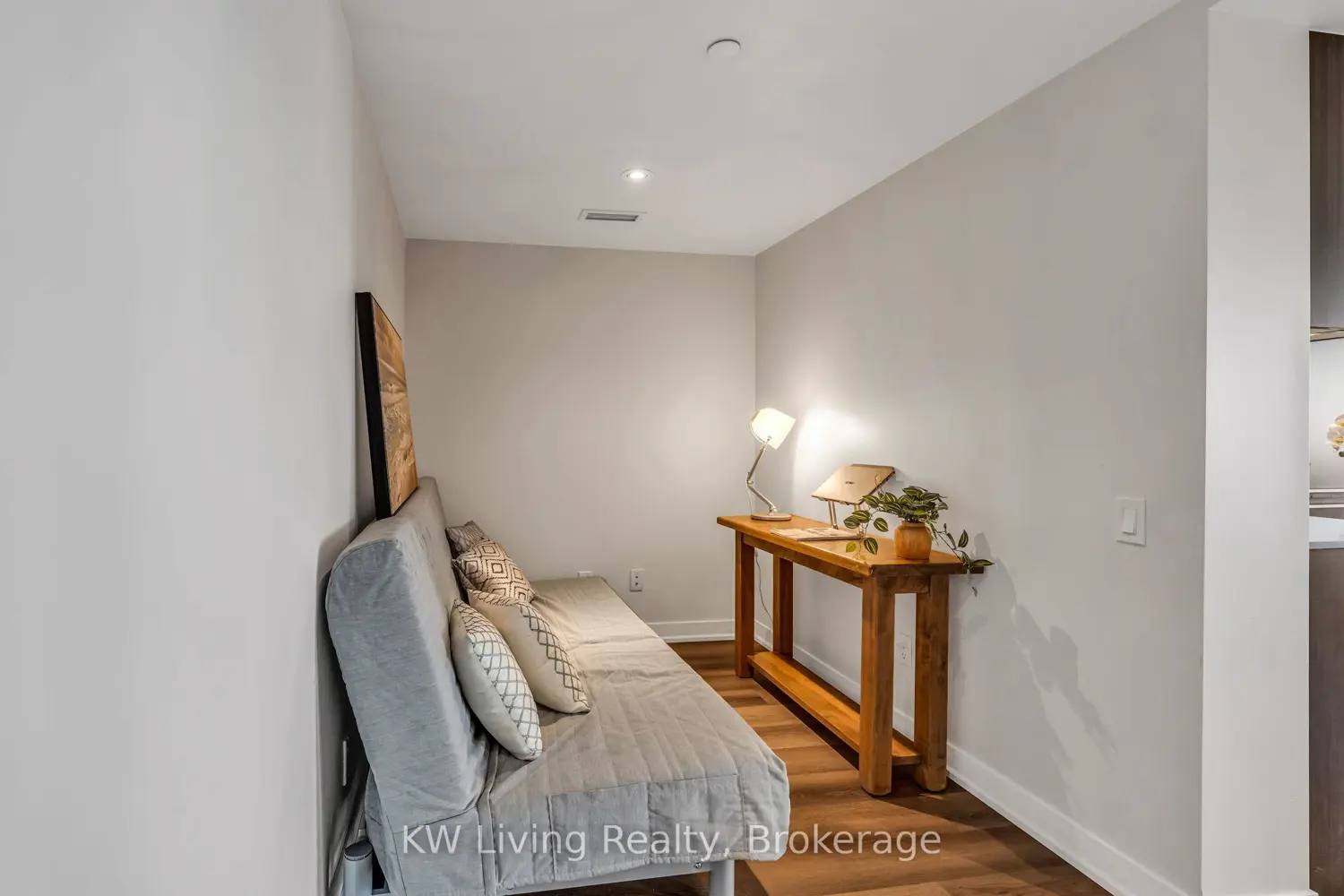 Additional image 10 of 70 Queens Wharf Road 1601