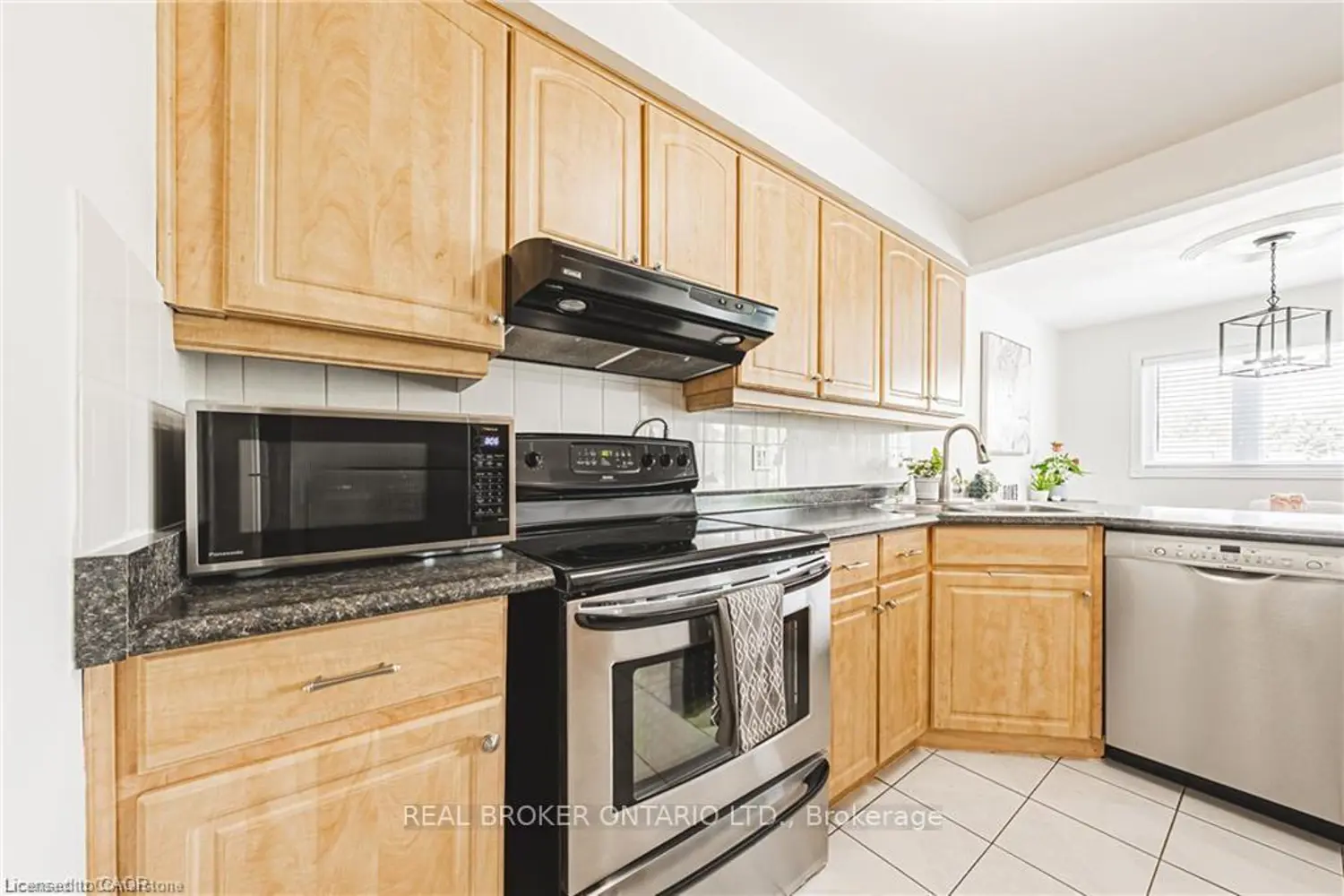 3050 Pinemeadow Drive 30 photo 5