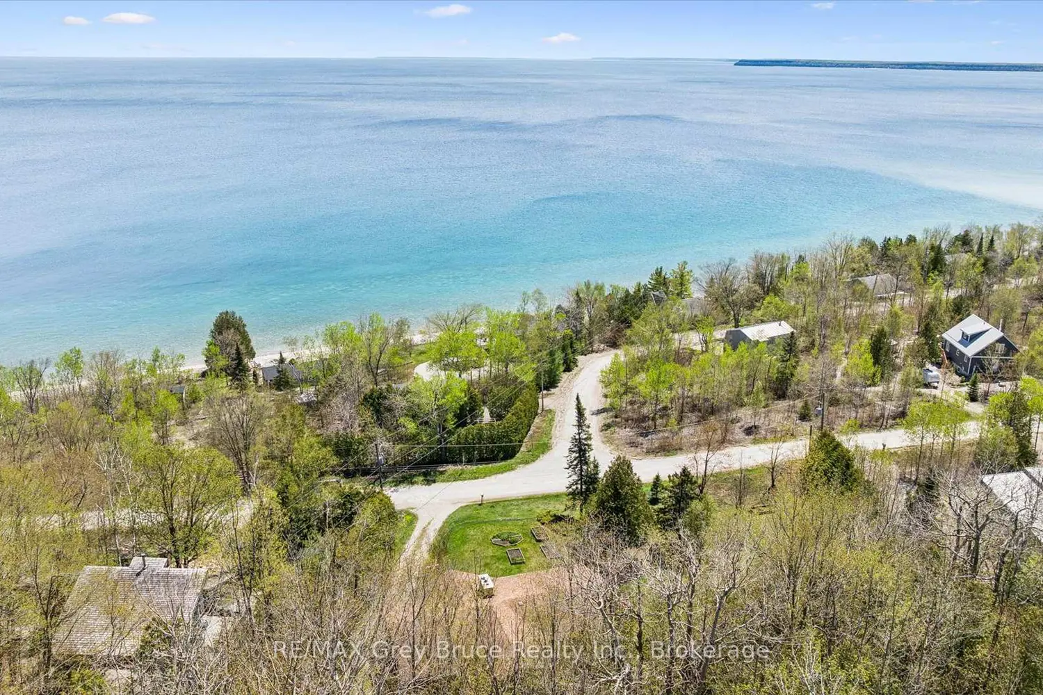 Additional image 19 of 25 Shoreline Drive