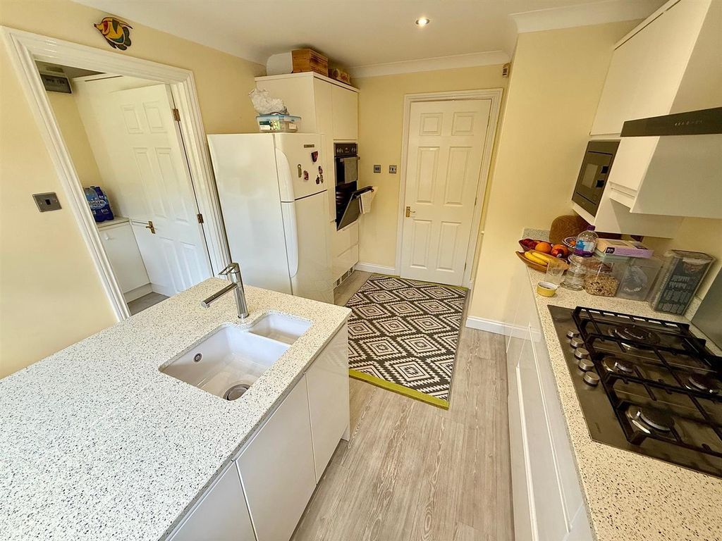 Additional image 16 of 4 bed detached house for saleRiver Walk, Great Yarmouth NR30