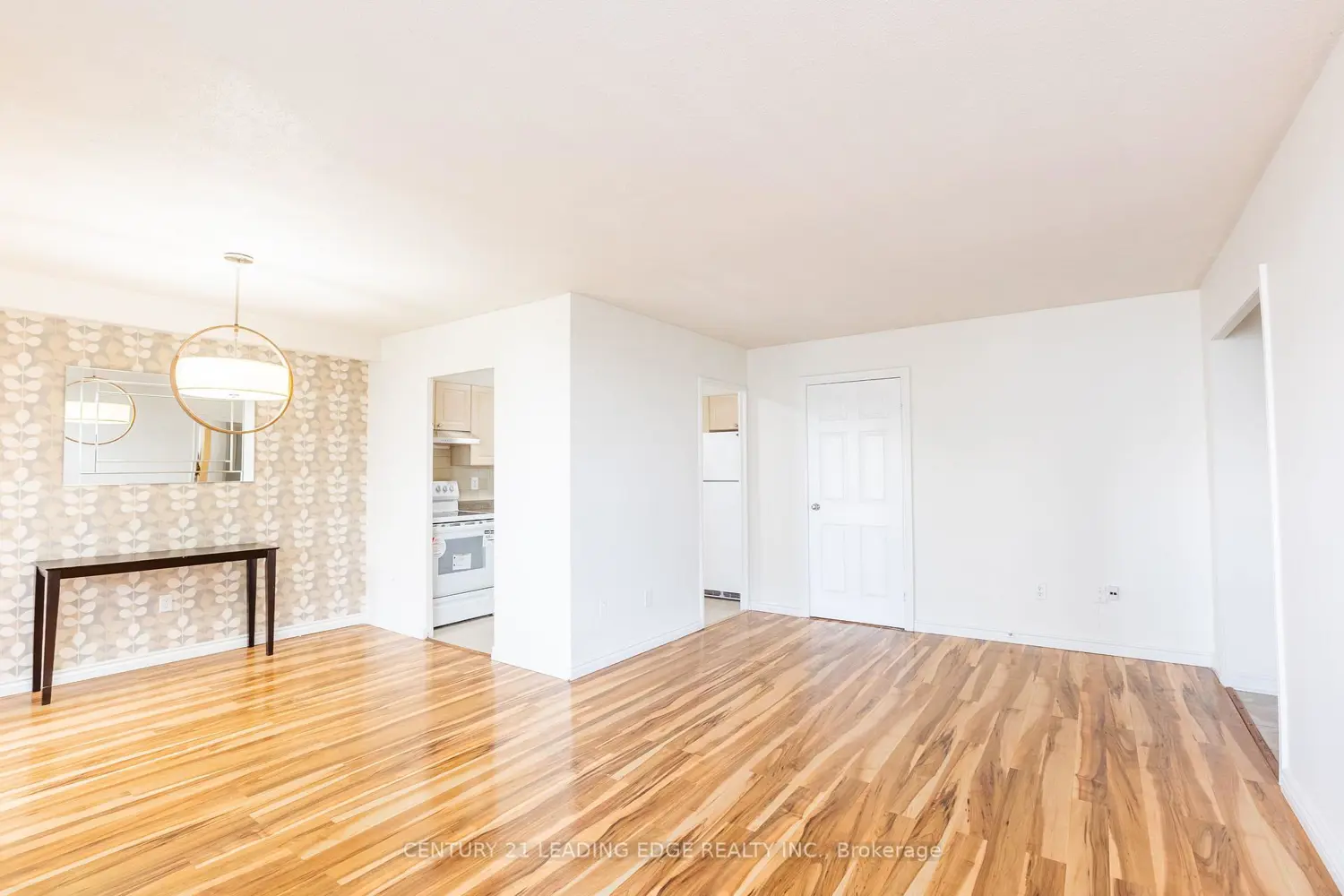 Additional image 5 of 10 Edgecliffe Golfway 815