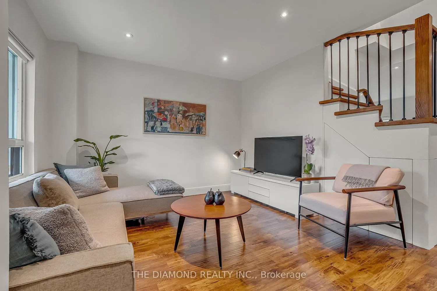Additional image 3 of 129 Earlscourt Avenue