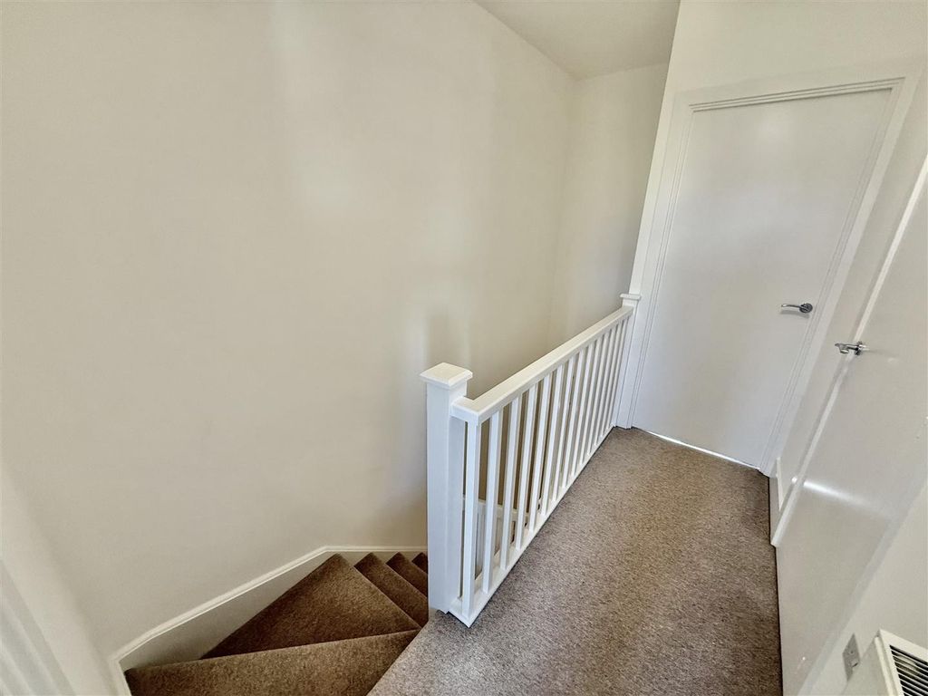Additional image 13 of 4 bed town house for saleAsh Street, Gateshead NE8