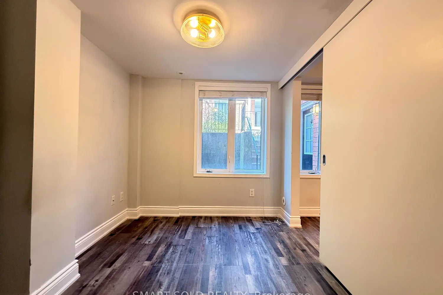 Additional image 9 of 10 Laidlaw Street 725