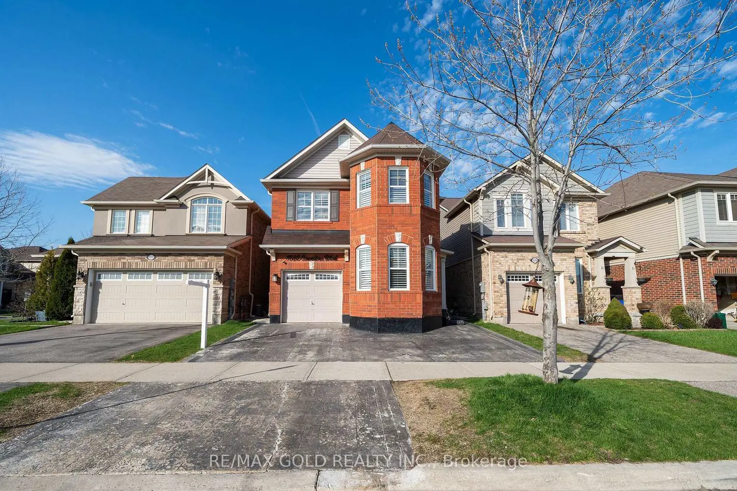 1035 Savoline Boulevard photo 2