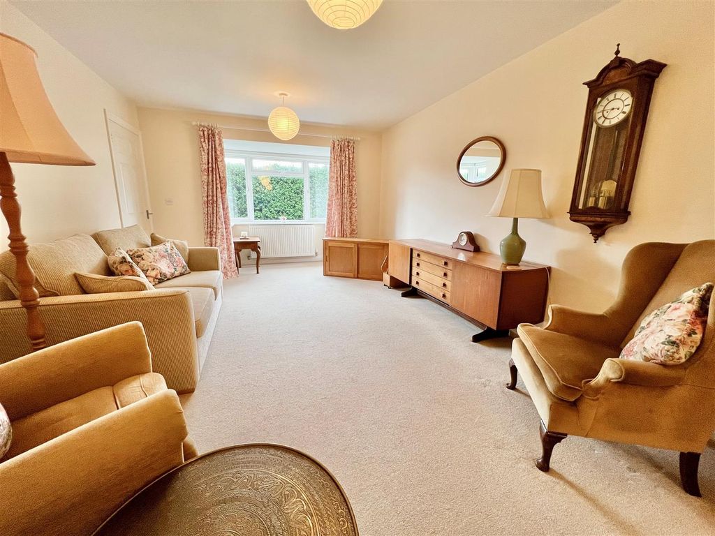 Additional image 6 of 4 bed detached house for saleFreshwater, Isle Of Wight PO40