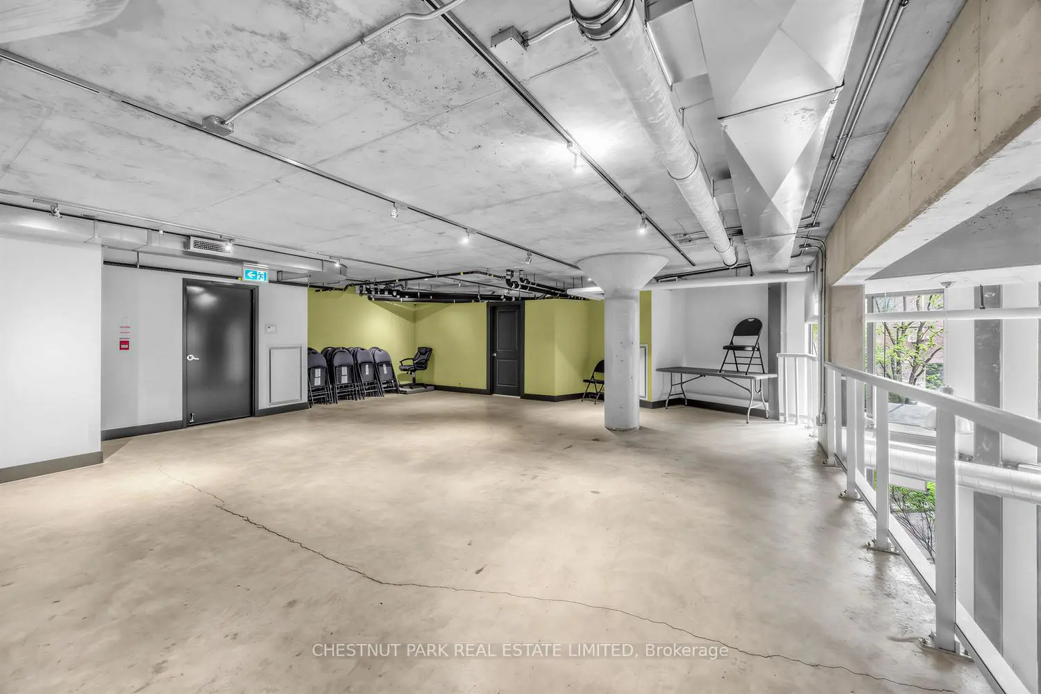 Additional image 10 of 363 Sorauren Avenue 301