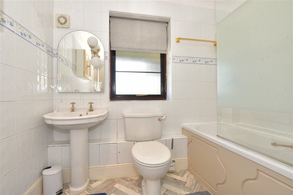 Additional image 19 of 4 bed detached house for saleLime Tree Court, Freshwater, Isle Of Wight PO40
