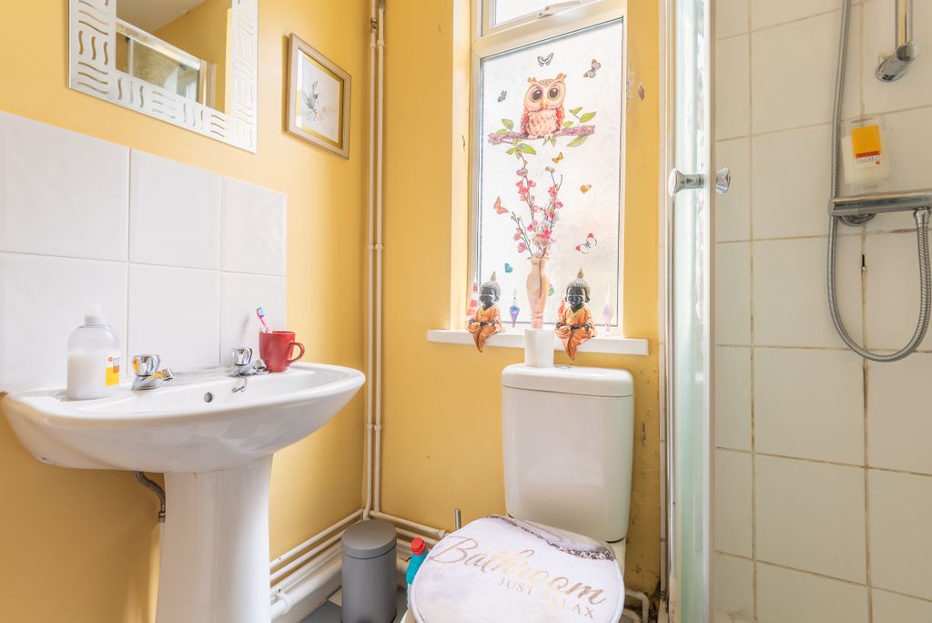 Additional image 15 of 1 bed flat for saleWelholme Road, Grimsby DN32